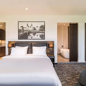 Radisson & Amsterdam South Отель Амстелвин
